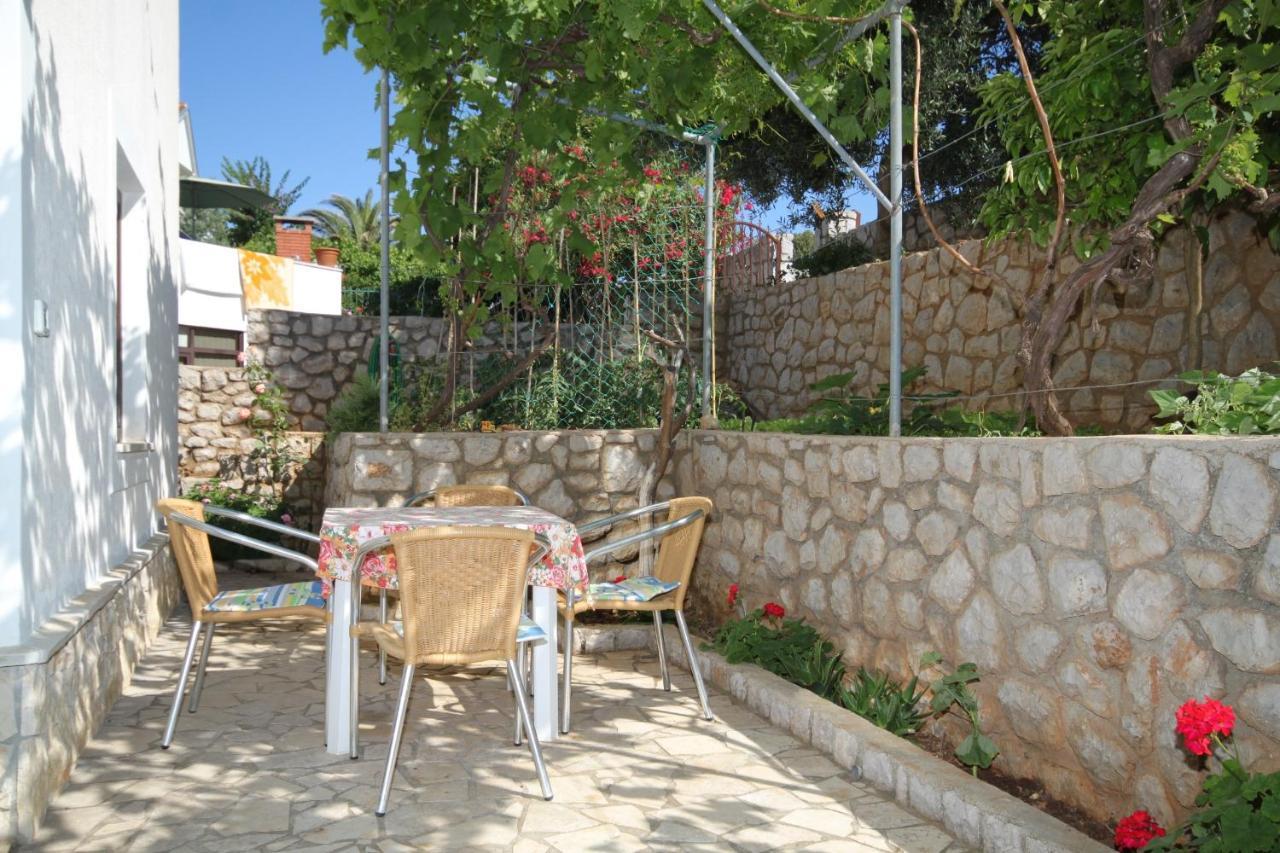 Apartments With A Parking Space مالي لوشينغْ المظهر الخارجي الصورة